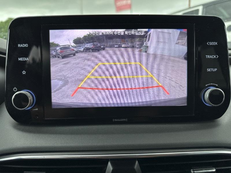 Hyundai Santa Fe SEL 2021