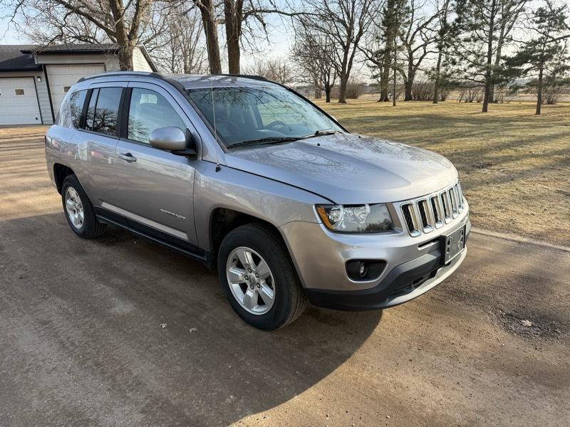 Jeep Compass Latitude FWD 2016