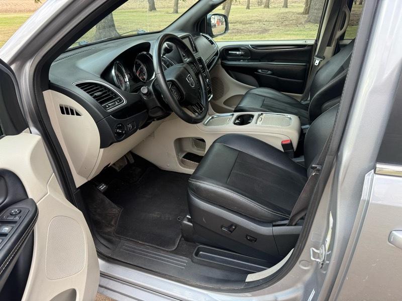 Dodge Grand Caravan SXT 2019