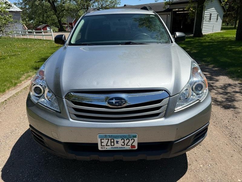 Subaru Outback 2.5i 2011