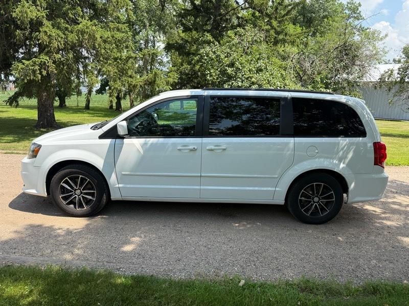 Dodge Grand Caravan R/T 2015