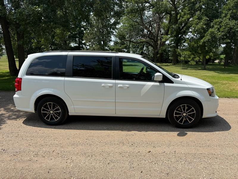Dodge Grand Caravan R/T 2015