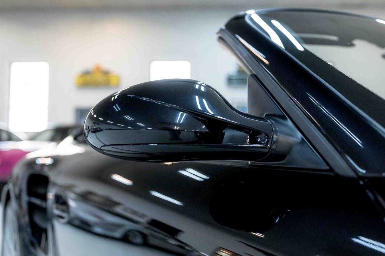 Porsche 911 Turbo S Cabriolet 2011