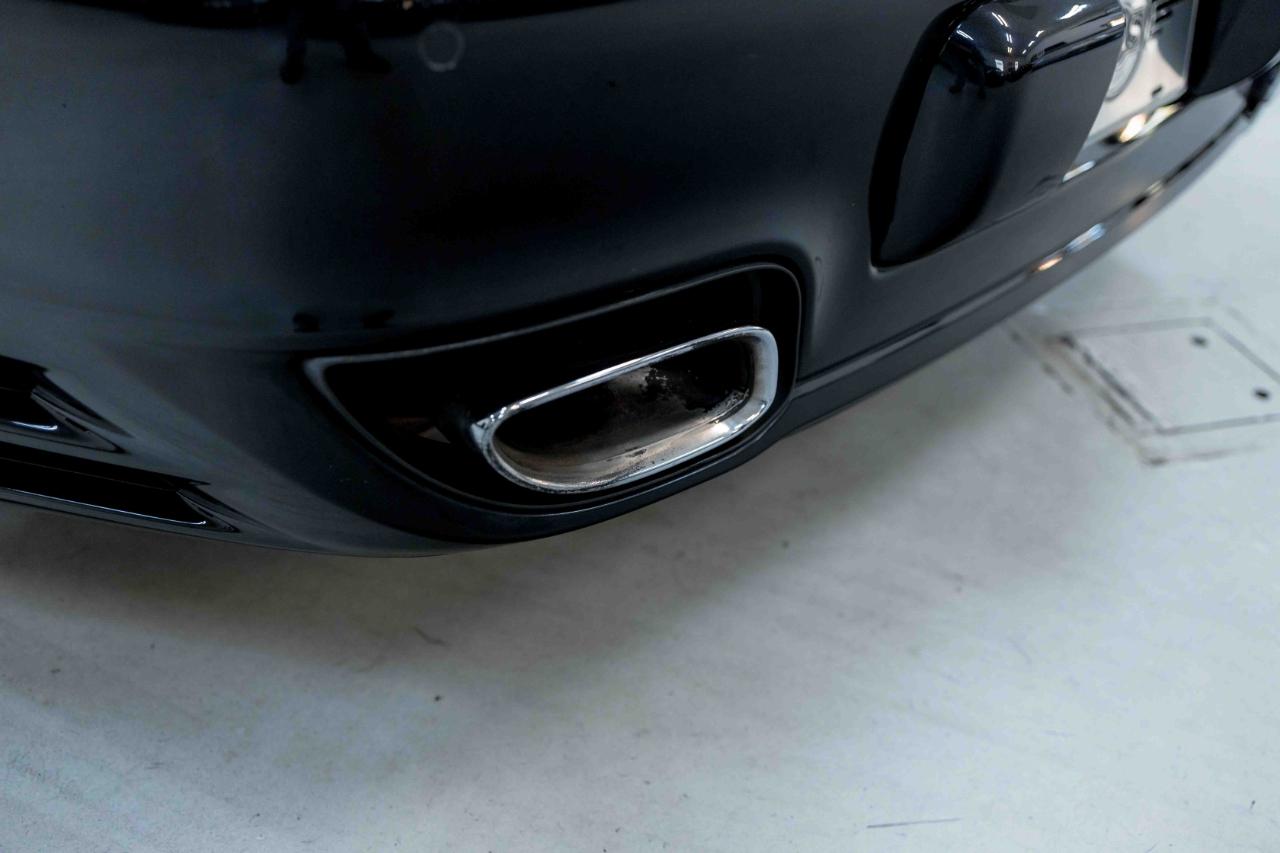 Porsche 911 Turbo S Cabriolet 2011