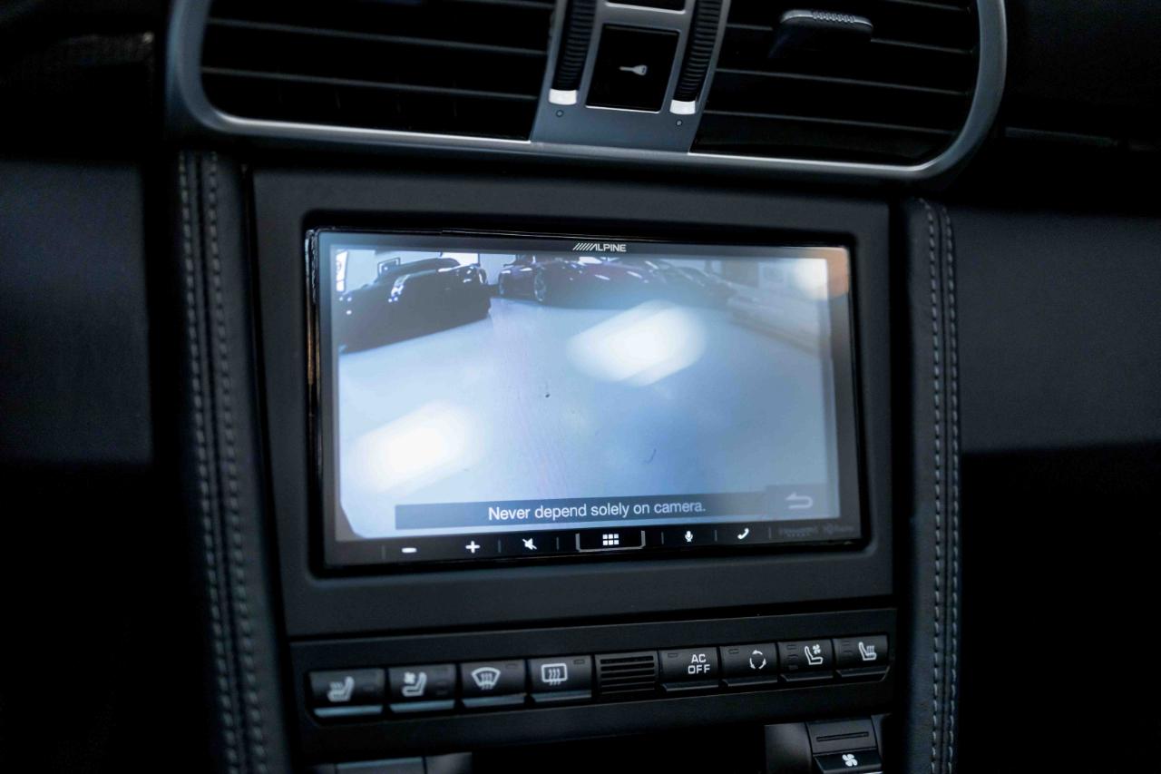 Porsche 911 Turbo S Cabriolet 2011