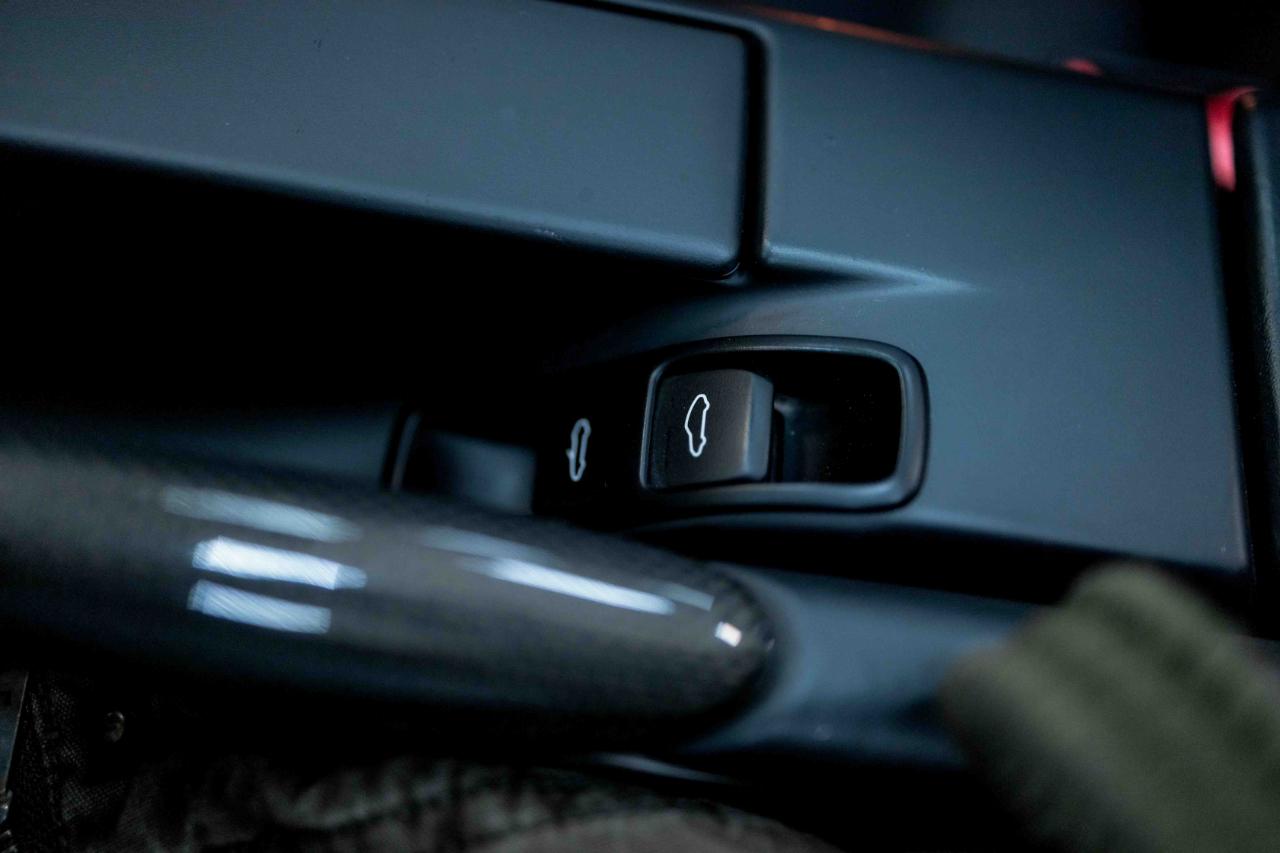 Porsche 911 Turbo S Cabriolet 2011