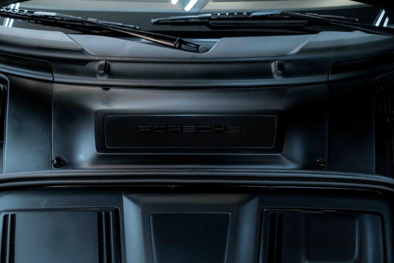 Porsche 911 Turbo S Cabriolet 2011