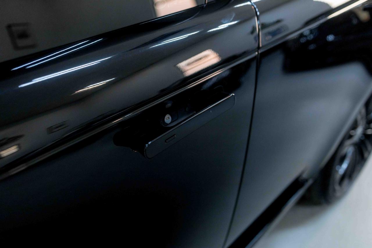 Land Rover Range Rover SE SWB 2025