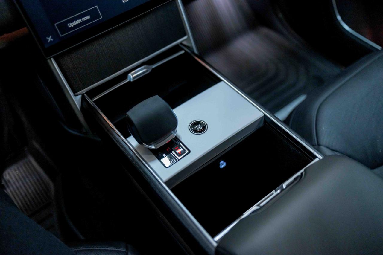 Land Rover Range Rover SE SWB 2025