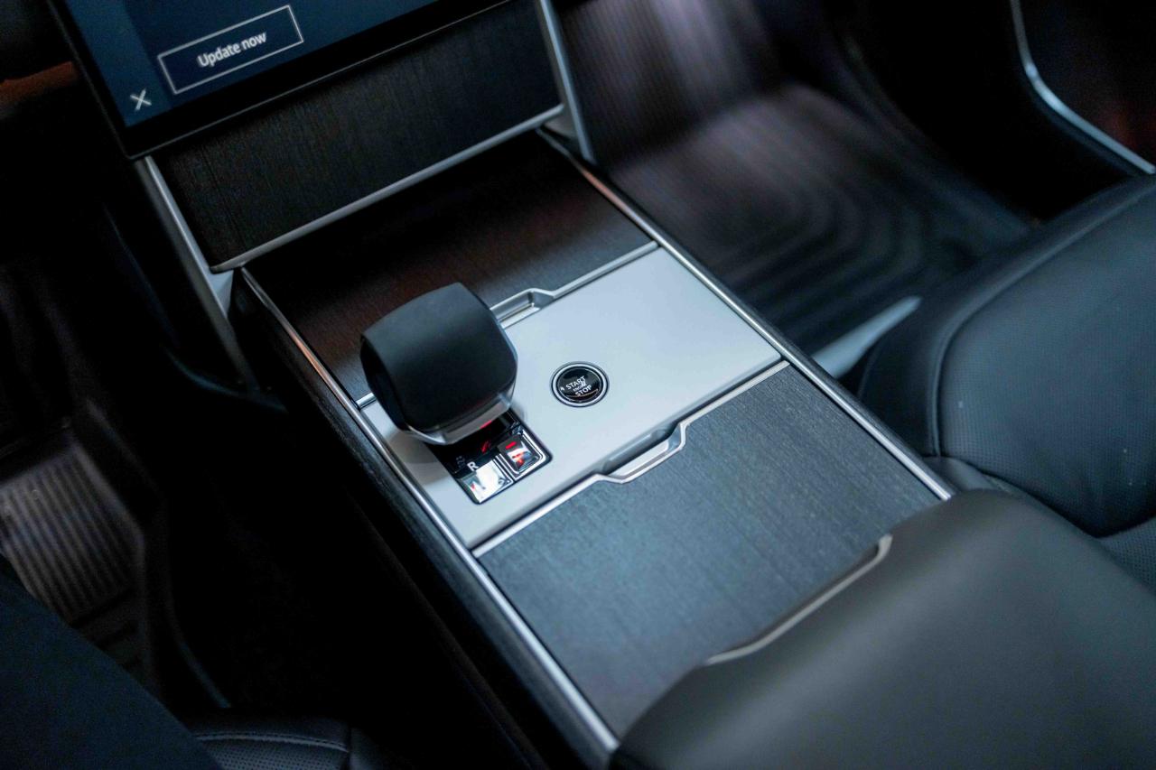 Land Rover Range Rover SE SWB 2025