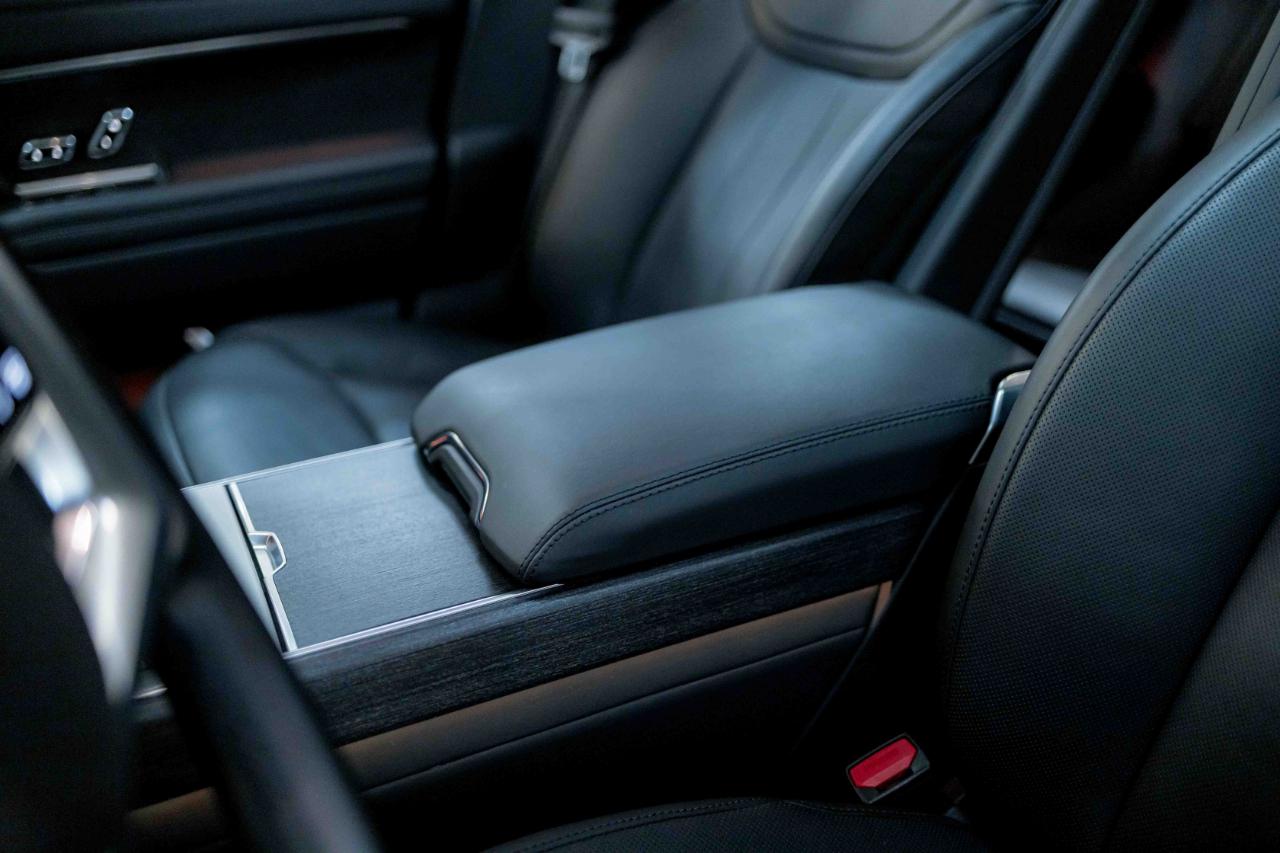 Land Rover Range Rover SE SWB 2025