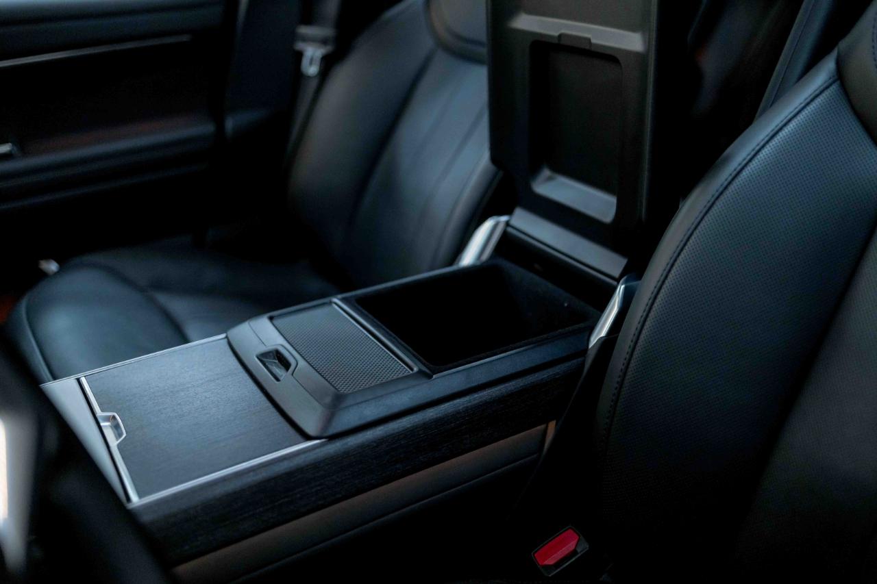 Land Rover Range Rover SE SWB 2025