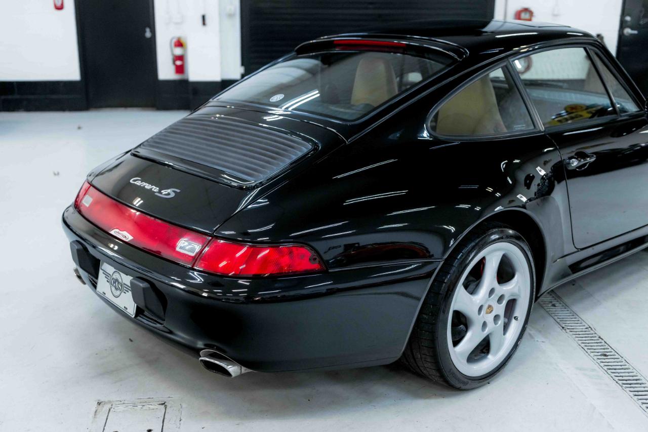Porsche 911 Carrera 4S 1998
