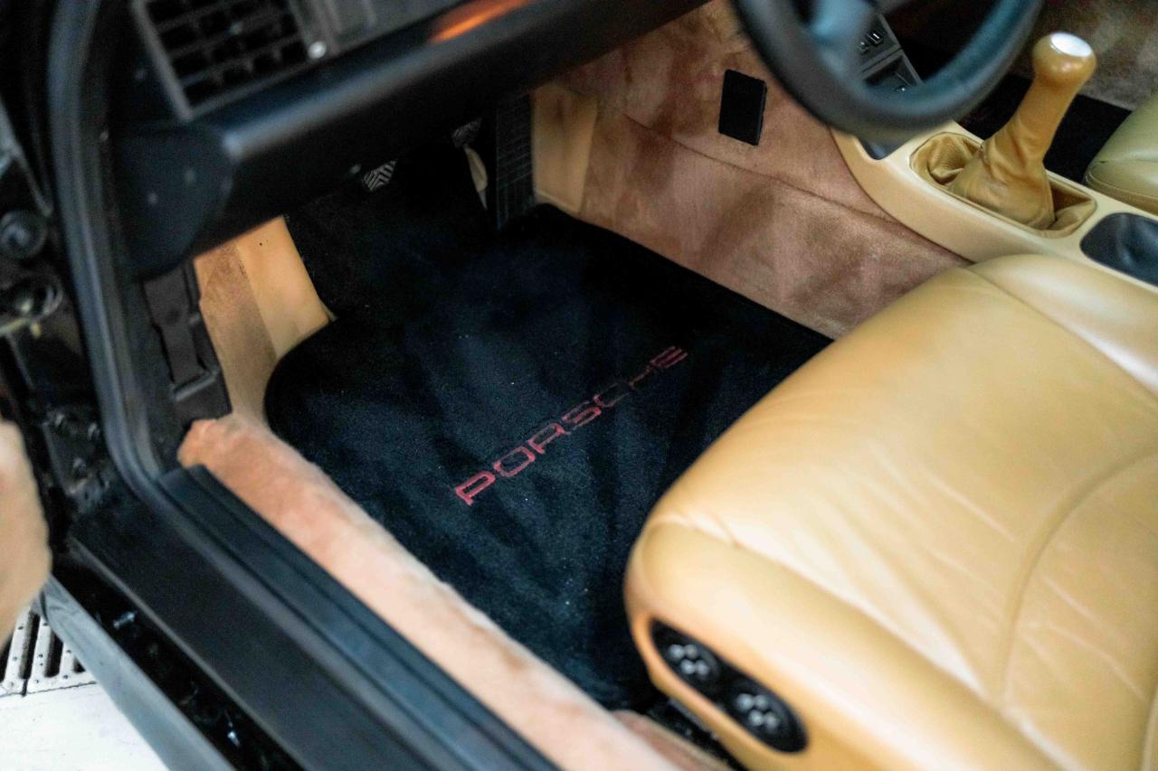 Porsche 911 Carrera 4S 1998