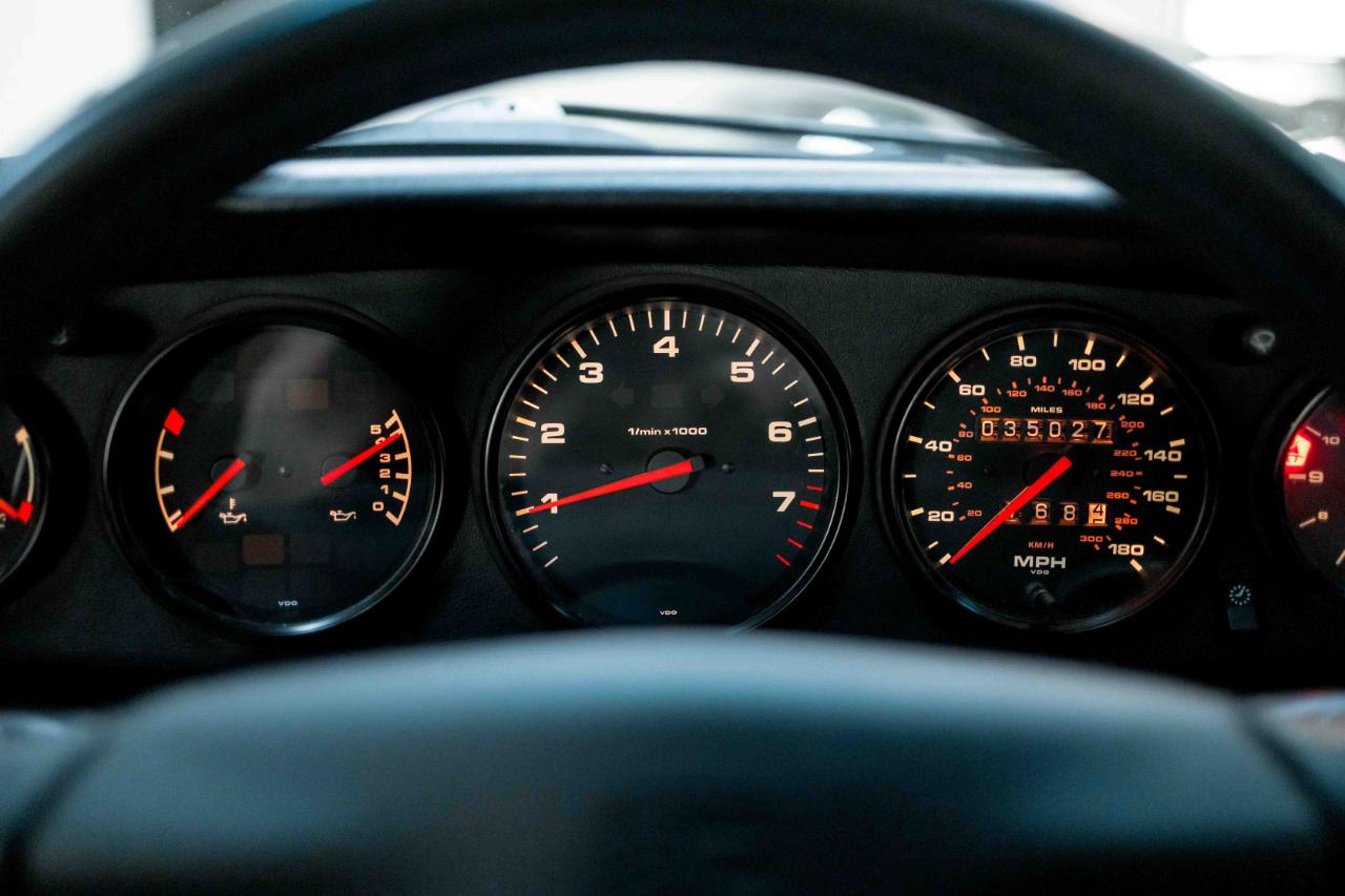 Porsche 911 Carrera 4S 1998