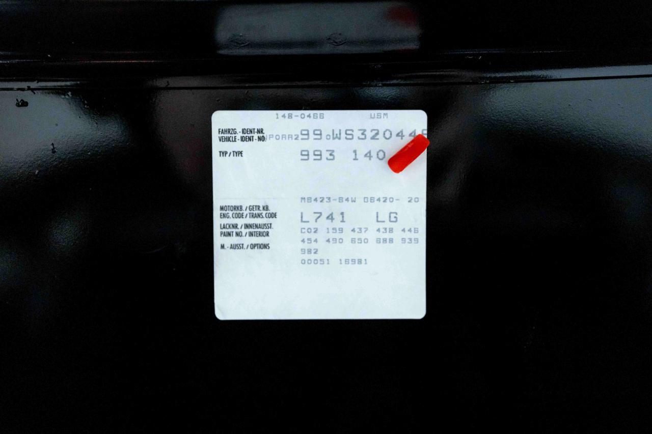 Porsche 911 Carrera 4S 1998