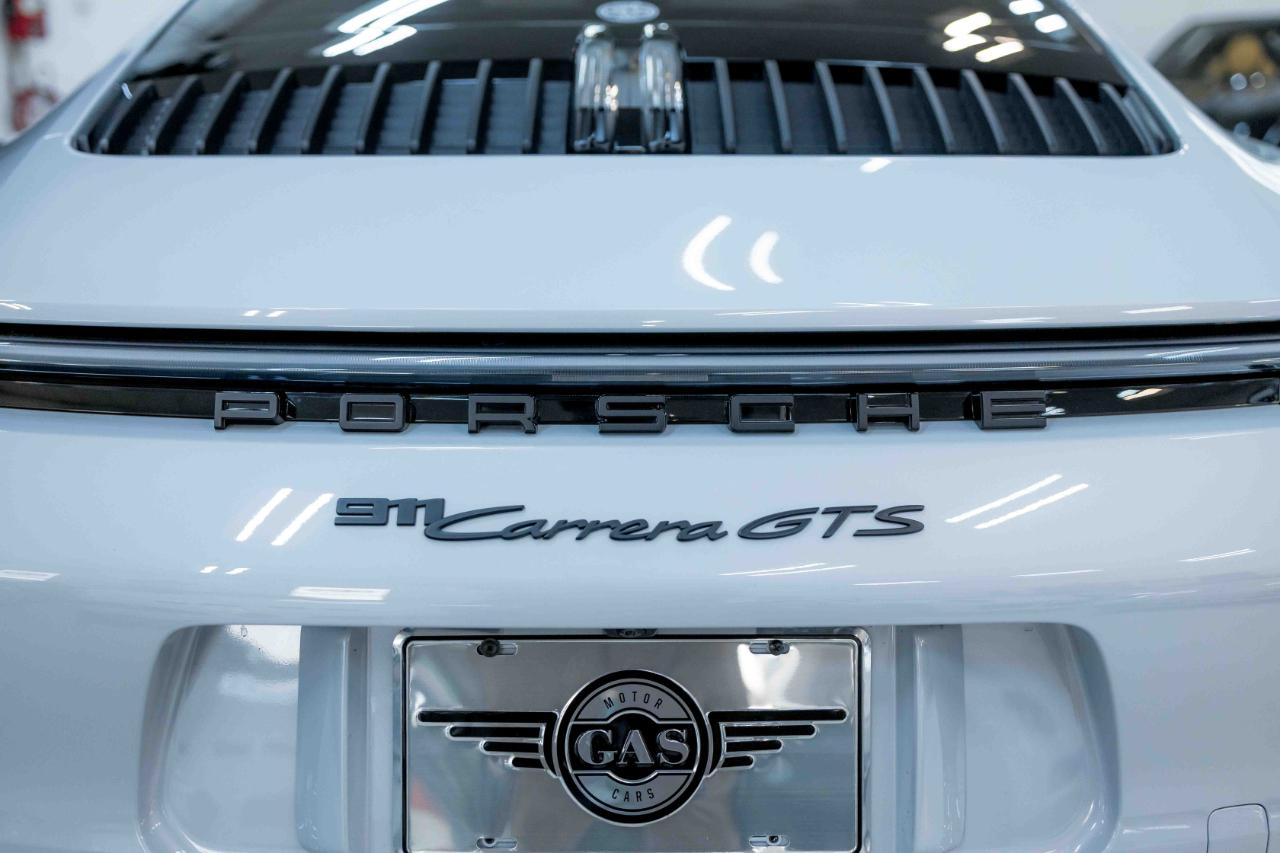 Porsche 911 Carrera GTS 2024