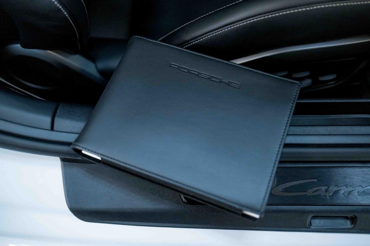 Porsche 911 Carrera GTS 2024