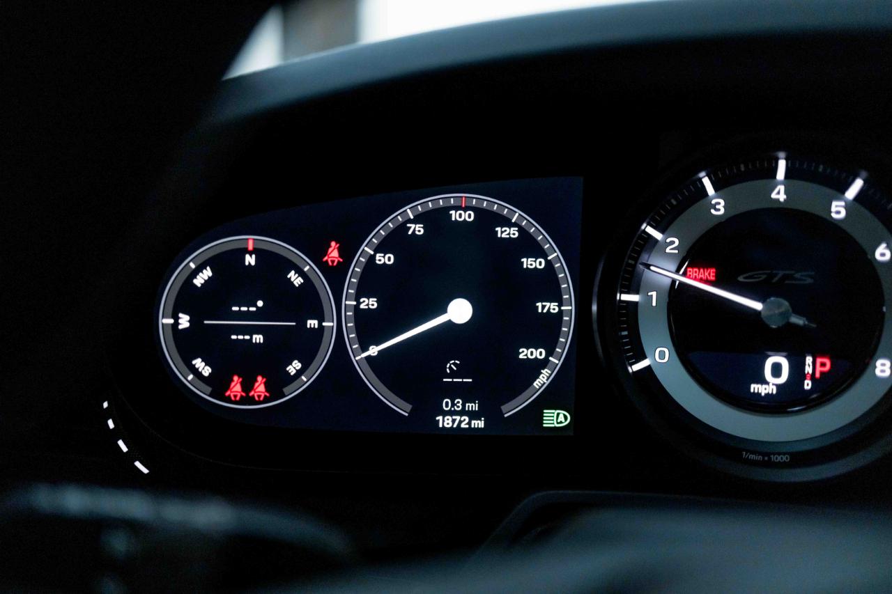 Porsche 911 Carrera GTS 2024