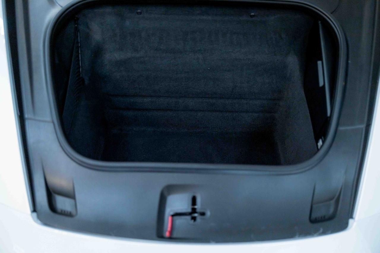 Porsche 911 Carrera GTS 2024