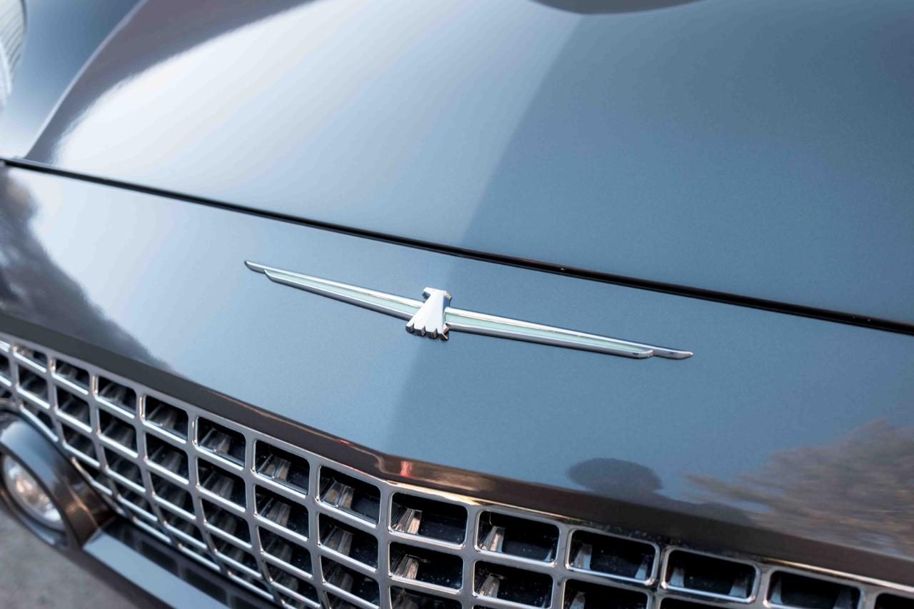 Ford Thunderbird Deluxe 2003