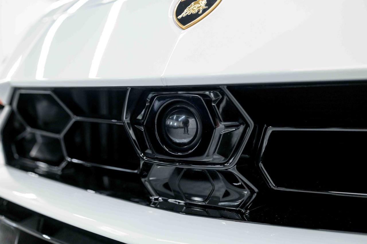 Lamborghini Urus Base 2020