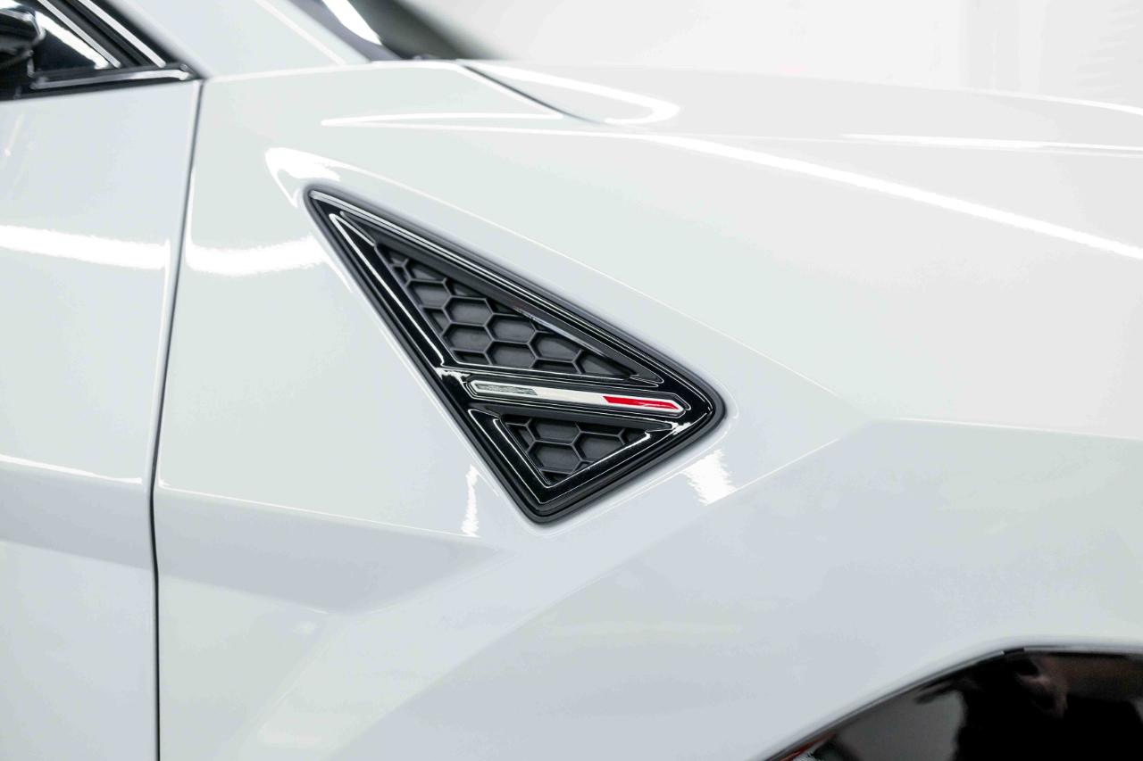 Lamborghini Urus Base 2020