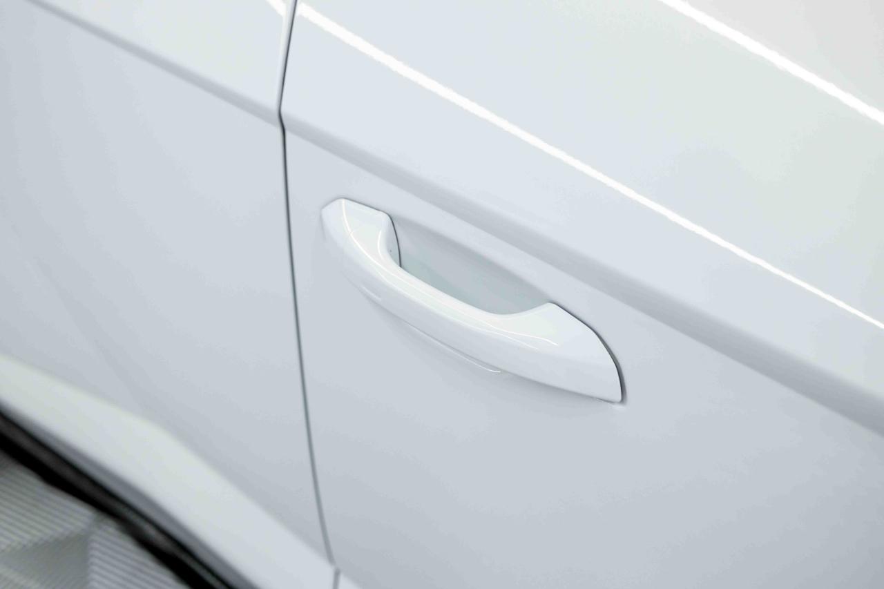 Lamborghini Urus Base 2020