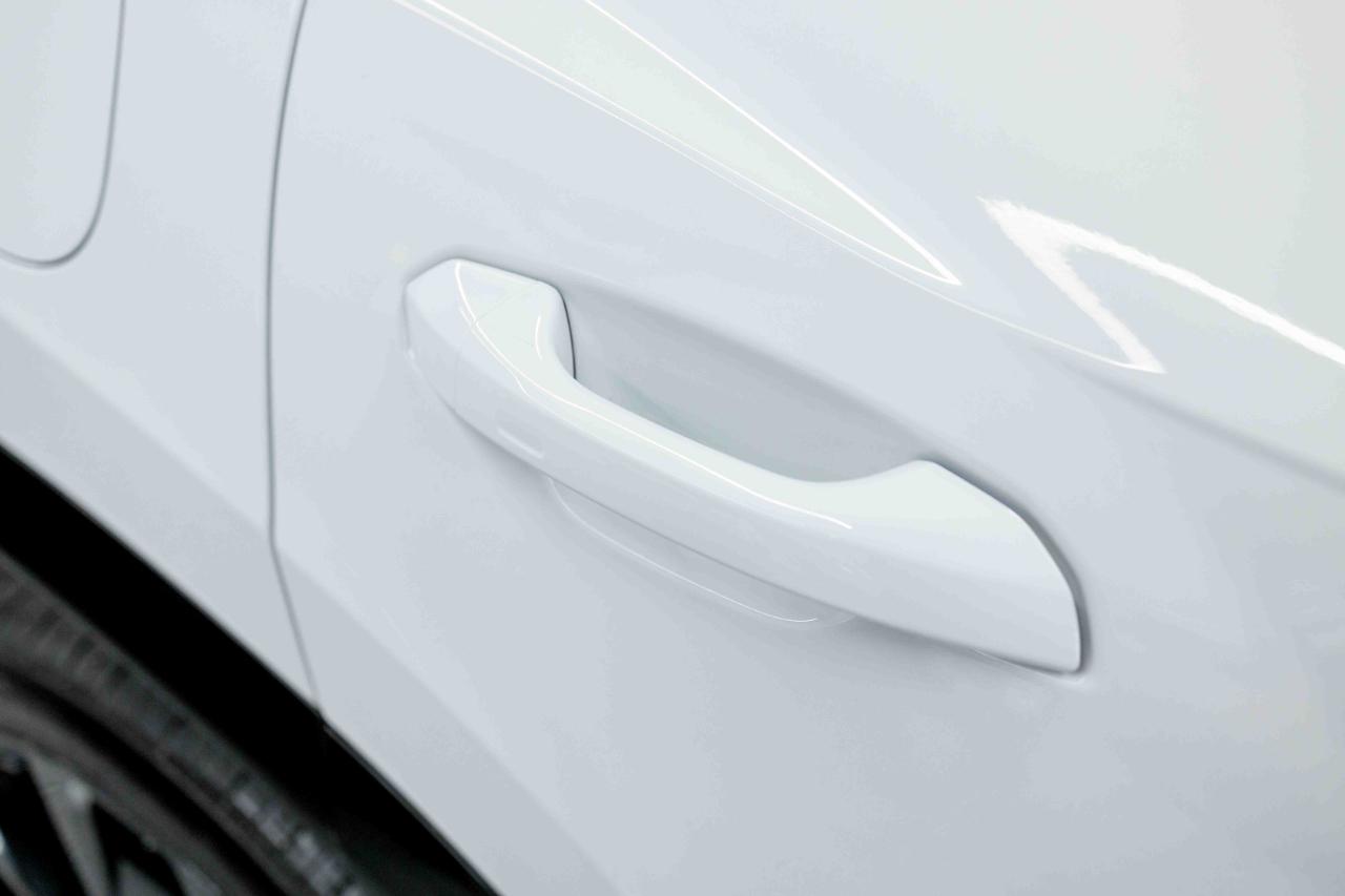 Lamborghini Urus Base 2020