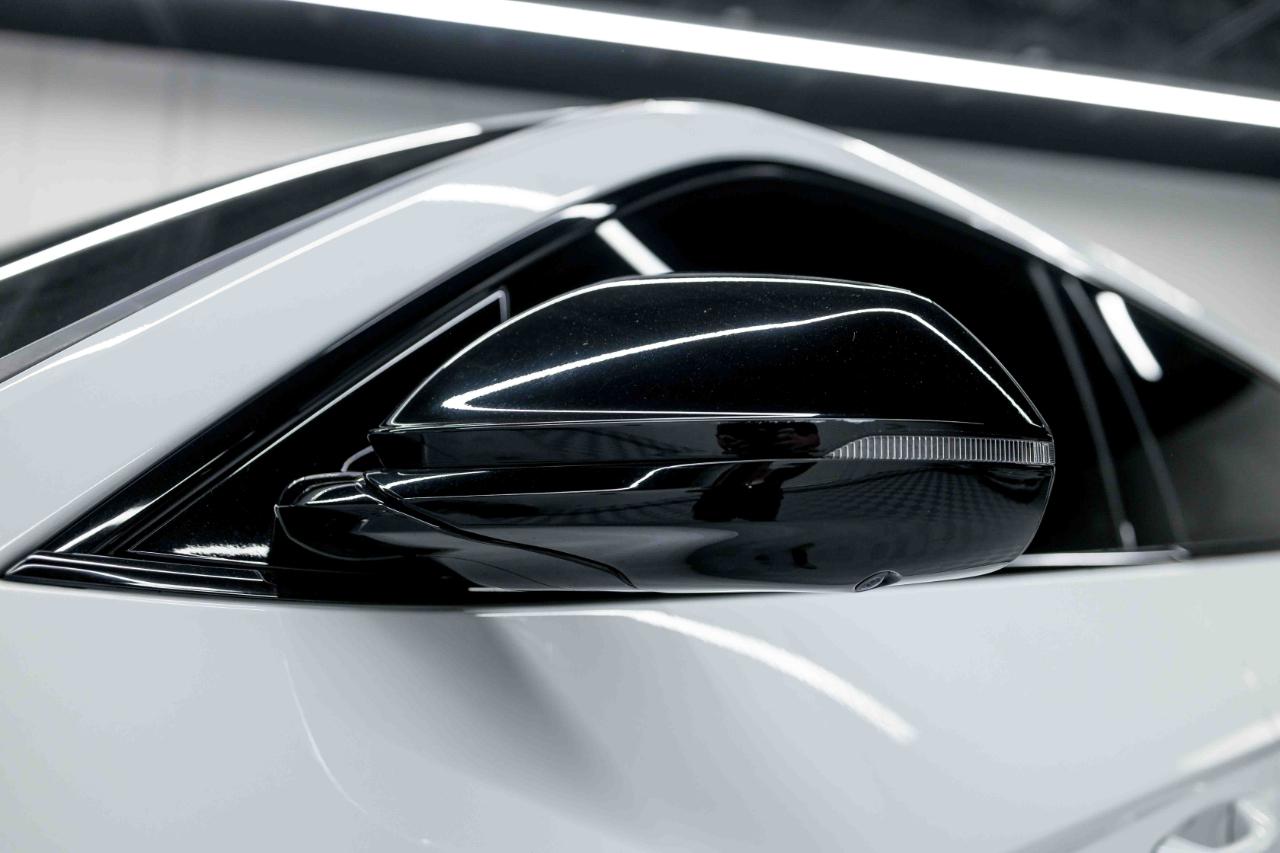 Lamborghini Urus Base 2020