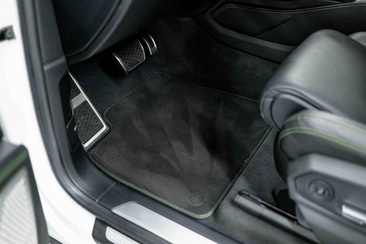 Lamborghini Urus Base 2020