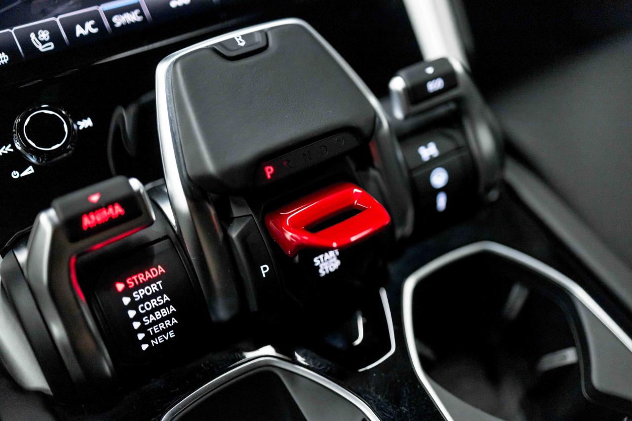 Lamborghini Urus Base 2020