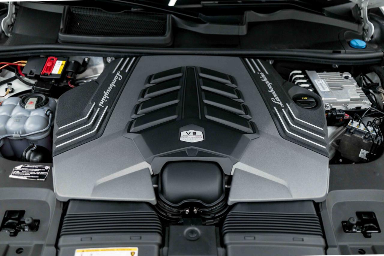 Lamborghini Urus Base 2020