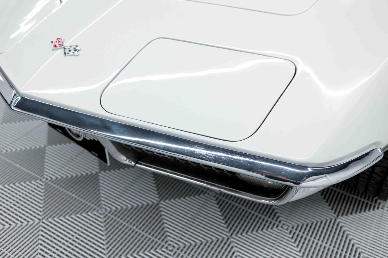 Chevrolet Corvette 2dr Coupe 1971