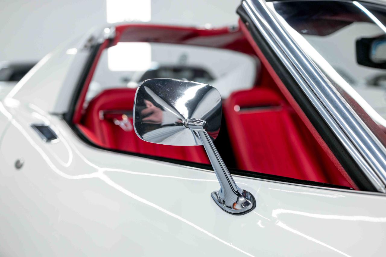 Chevrolet Corvette 2dr Coupe 1971