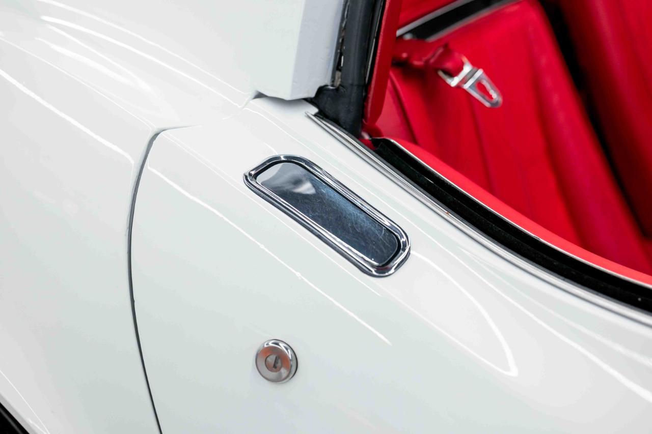 Chevrolet Corvette 2dr Coupe 1971