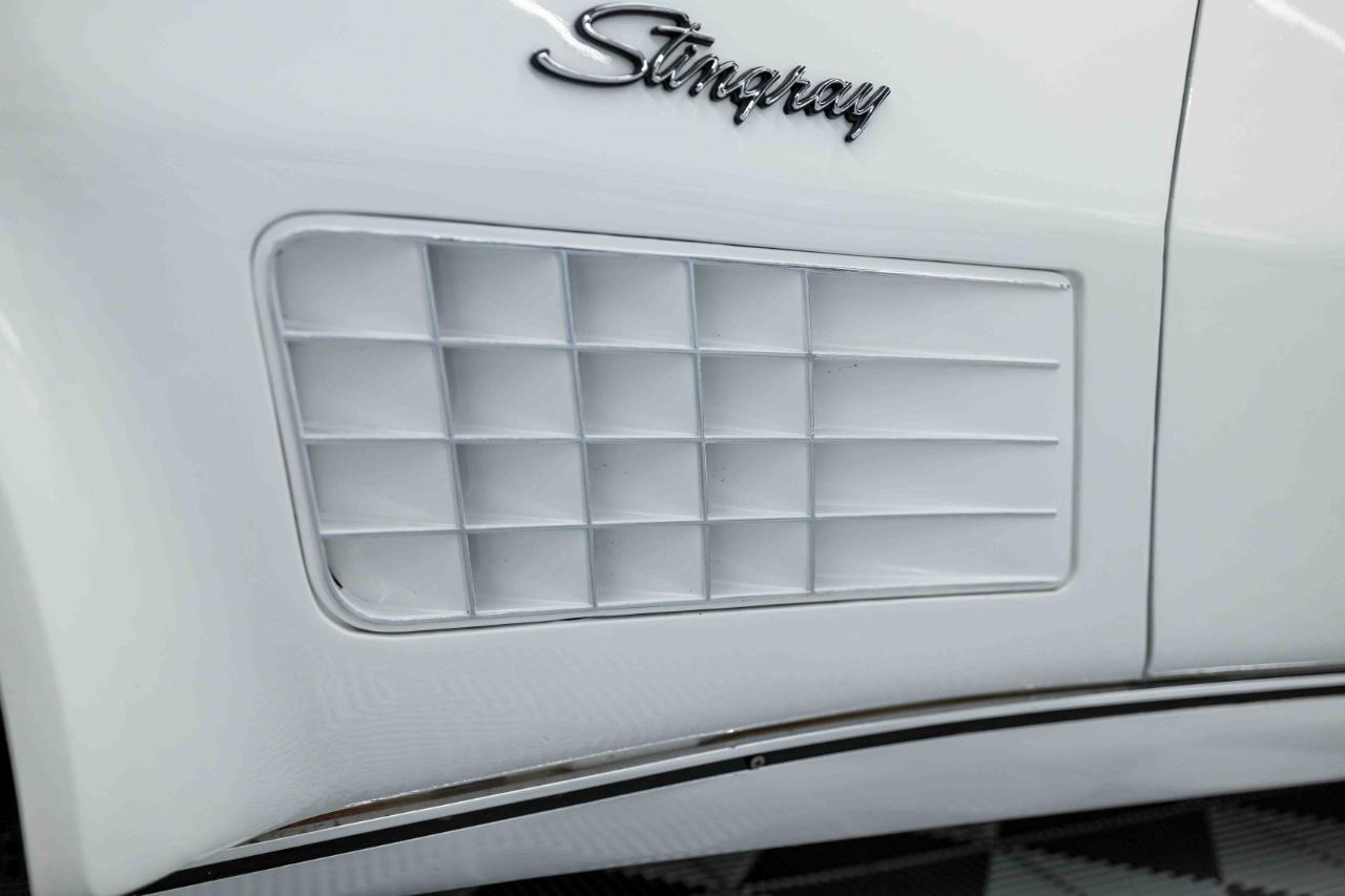 Chevrolet Corvette 2dr Coupe 1971