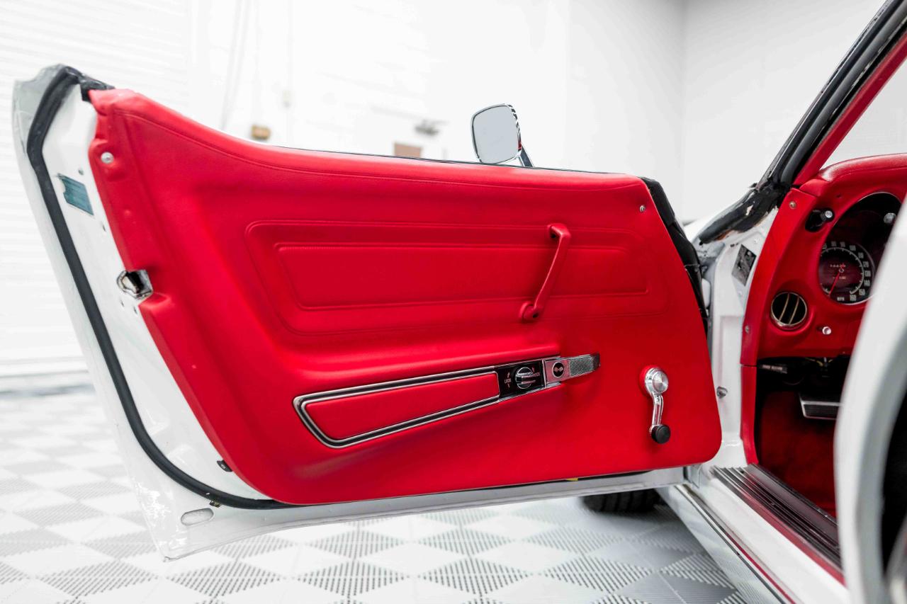 Chevrolet Corvette 2dr Coupe 1971