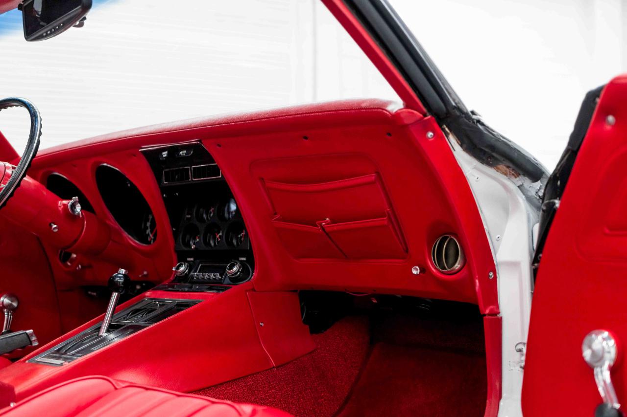 Chevrolet Corvette 2dr Coupe 1971