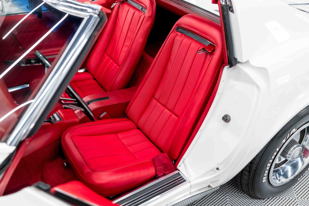 Chevrolet Corvette 2dr Coupe 1971