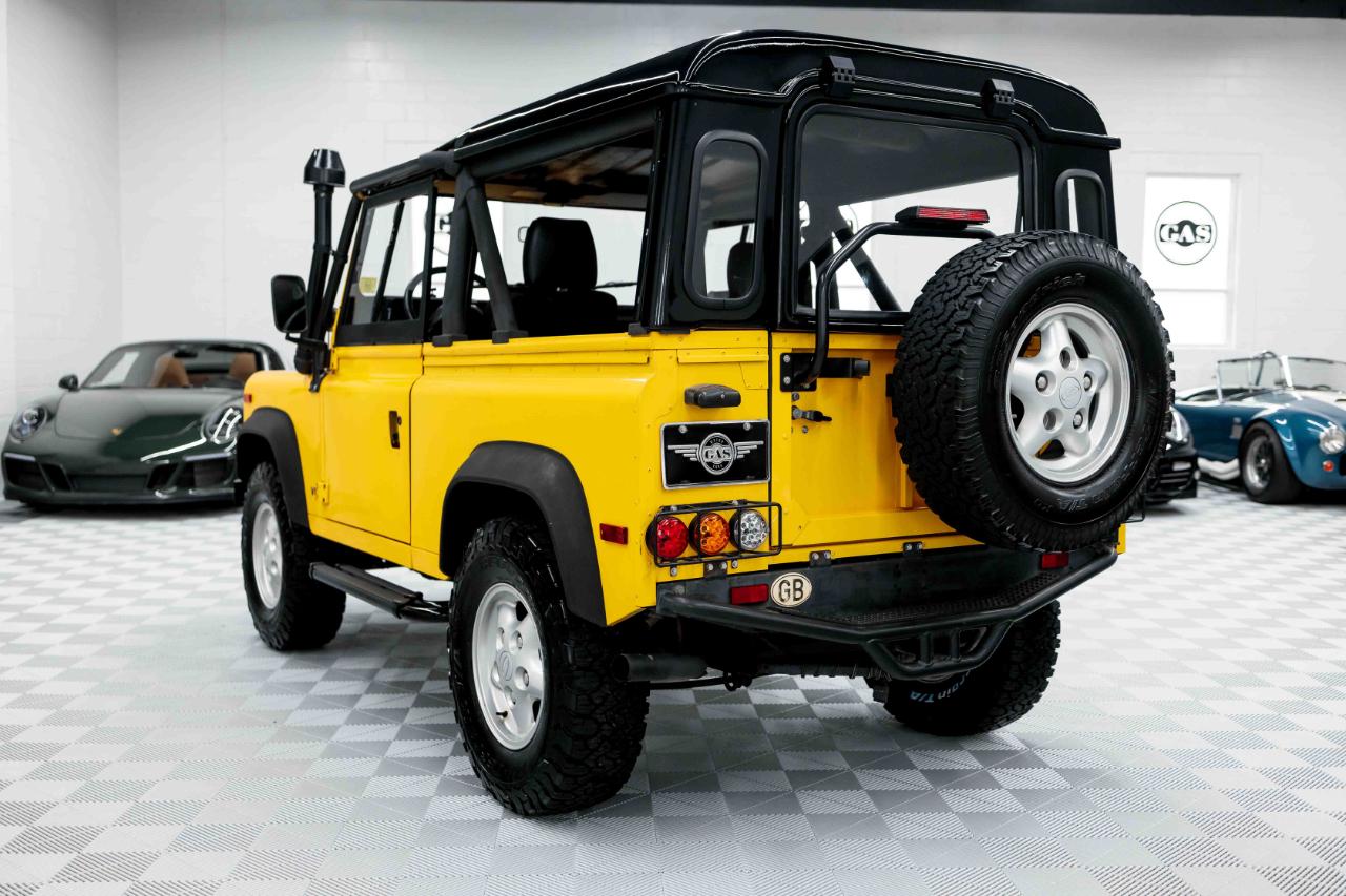 Land Rover Defender 90 Soft Top 1997