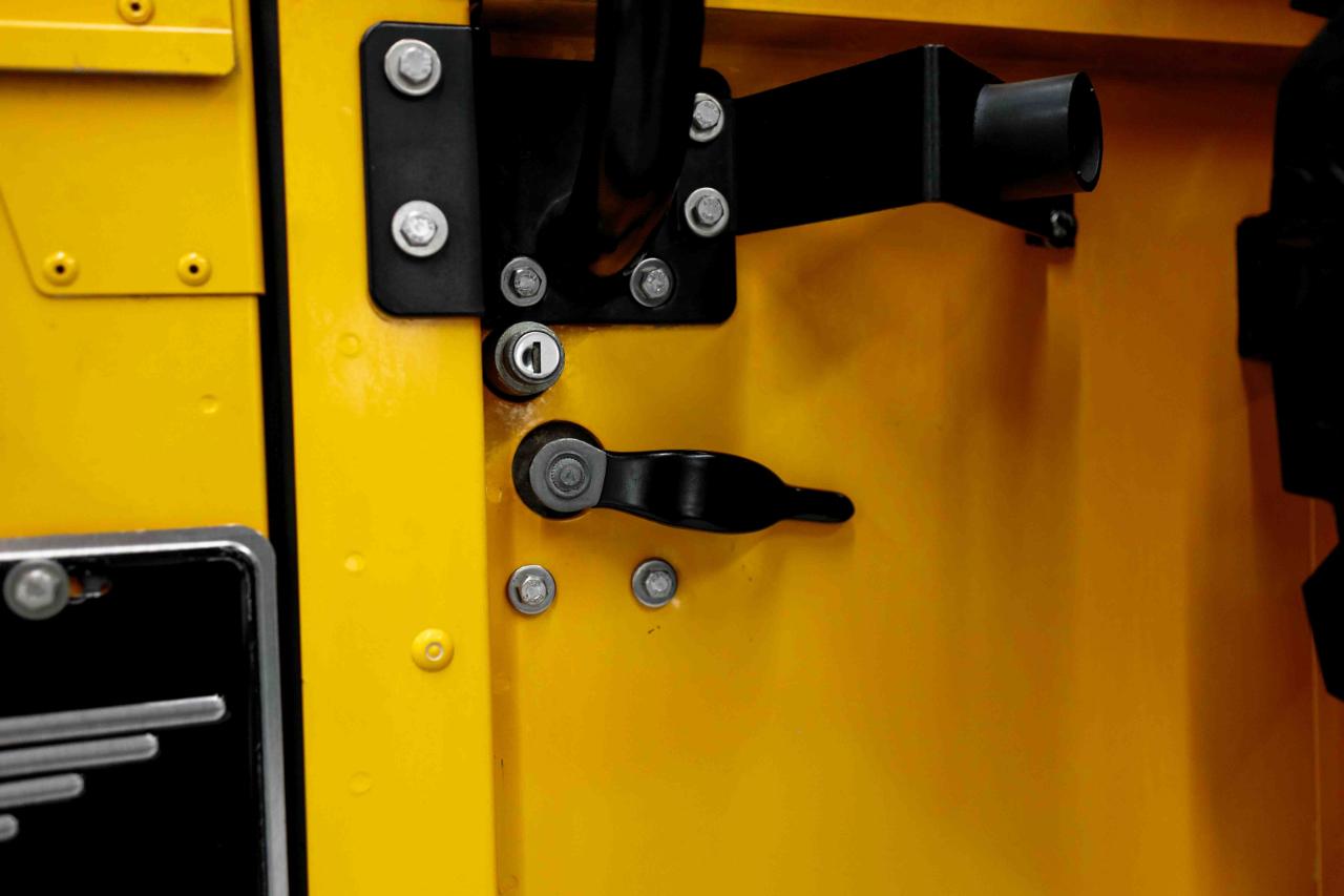 Land Rover Defender 90 Soft Top 1997