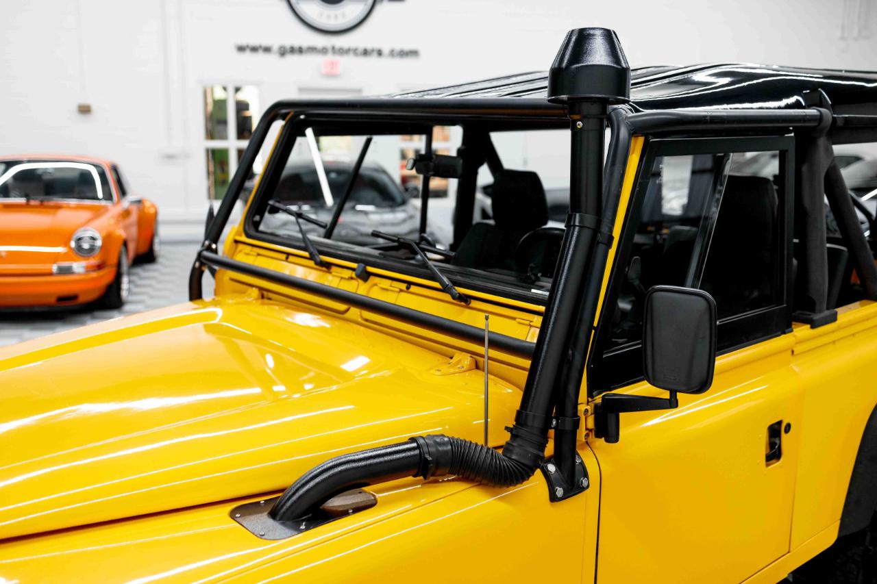 Land Rover Defender 90 Soft Top 1997