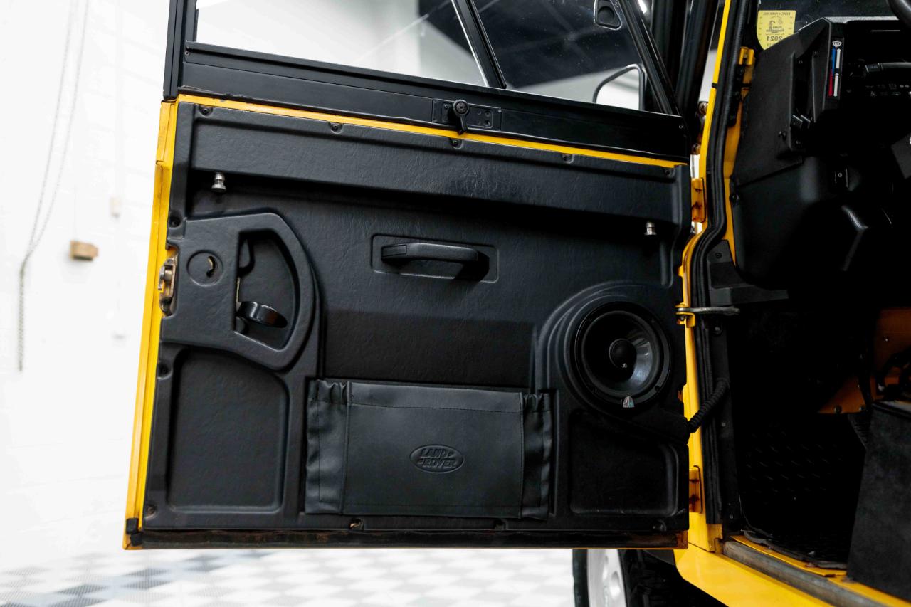 Land Rover Defender 90 Soft Top 1997