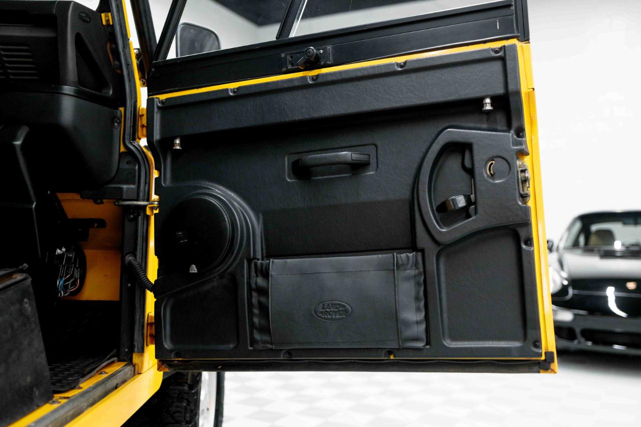 Land Rover Defender 90 Soft Top 1997