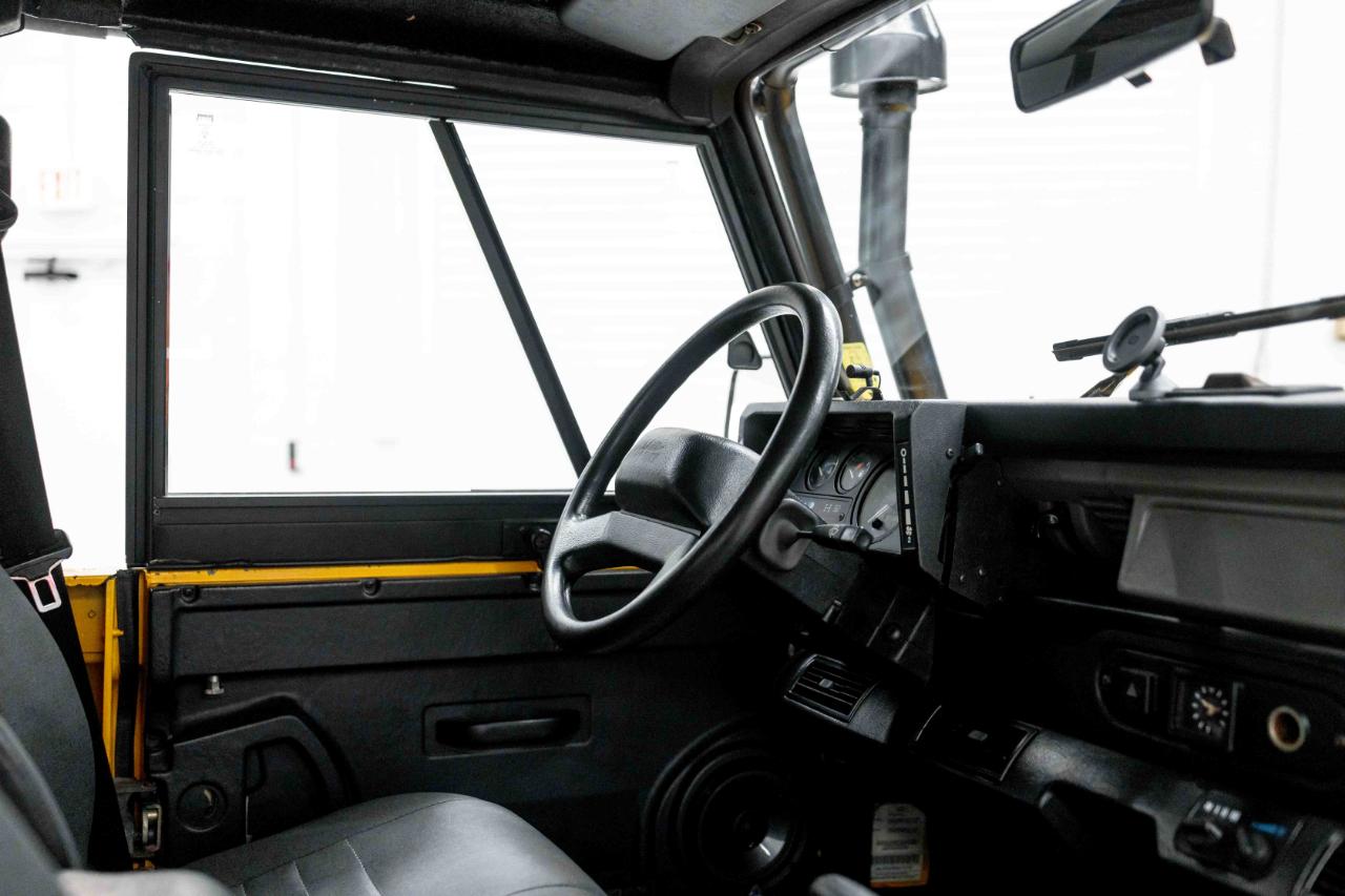 Land Rover Defender 90 Soft Top 1997