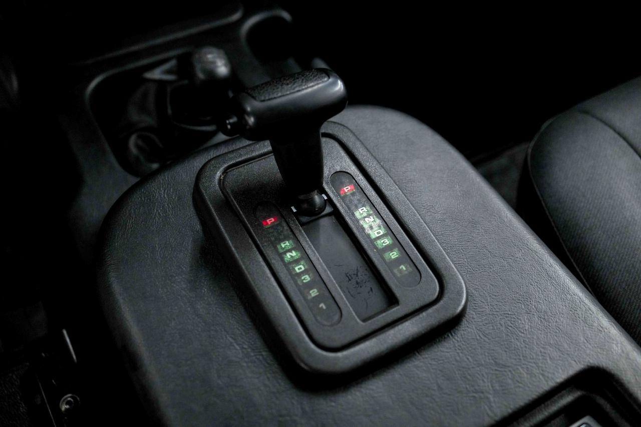 Land Rover Defender 90 Soft Top 1997