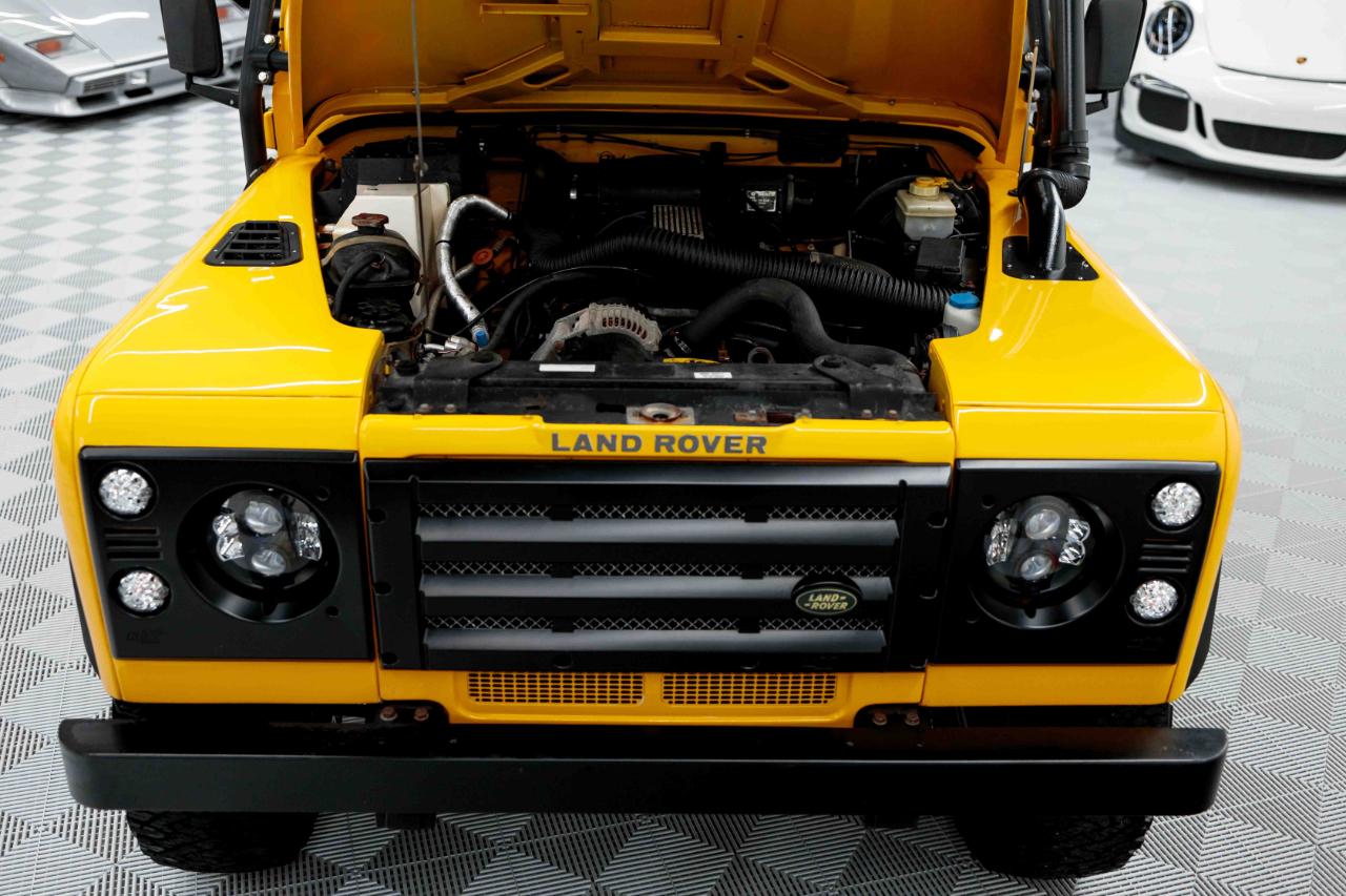 Land Rover Defender 90 Soft Top 1997