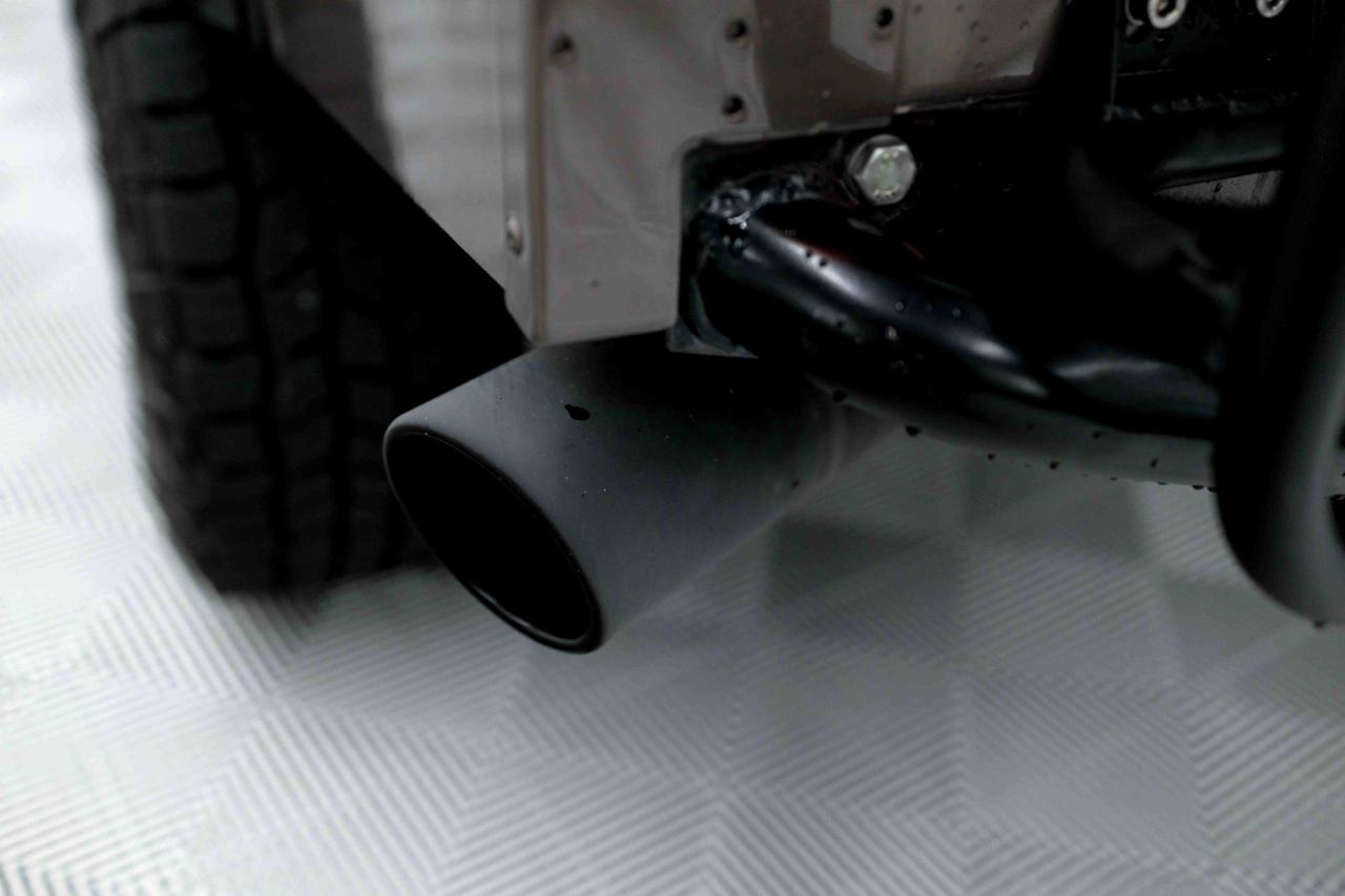 Land Rover Defender 110  2021