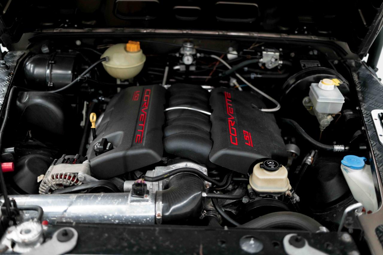 Land Rover Defender 110  2021